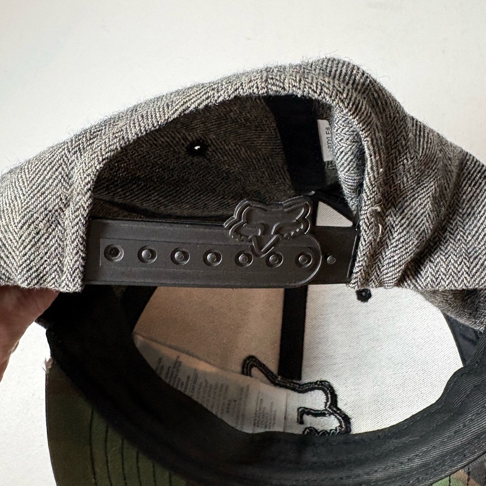 Fox Racing Herringbone Snapback hat - Picture 8 of 8